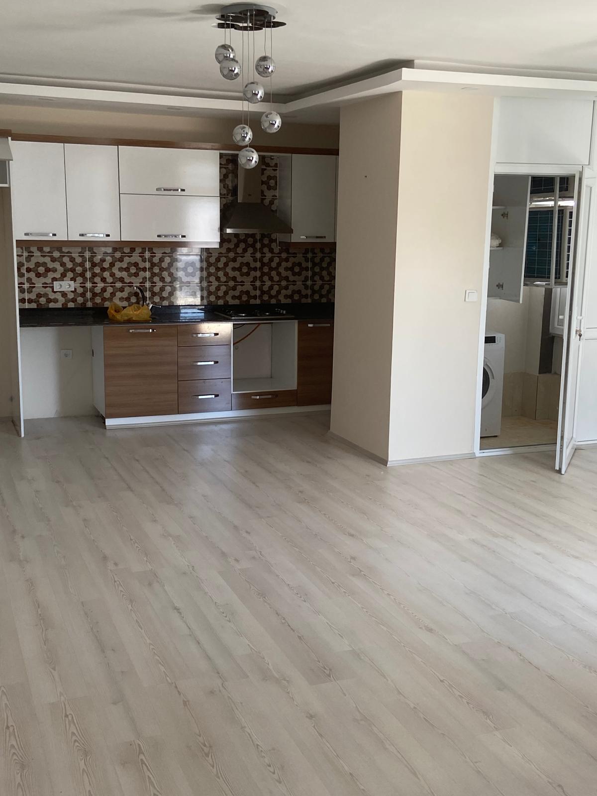 Большая квартира 1+1 с видом на море в Махмутларе, 90 м2 фото 3