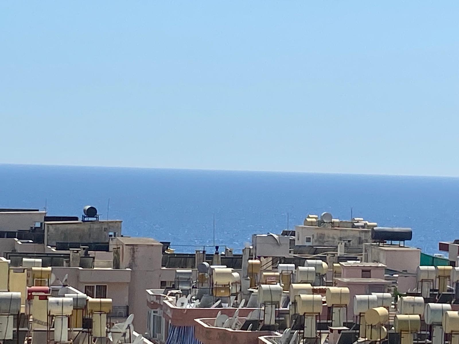 Большая квартира 1+1 с видом на море в Махмутларе, 90 м2 фото 6