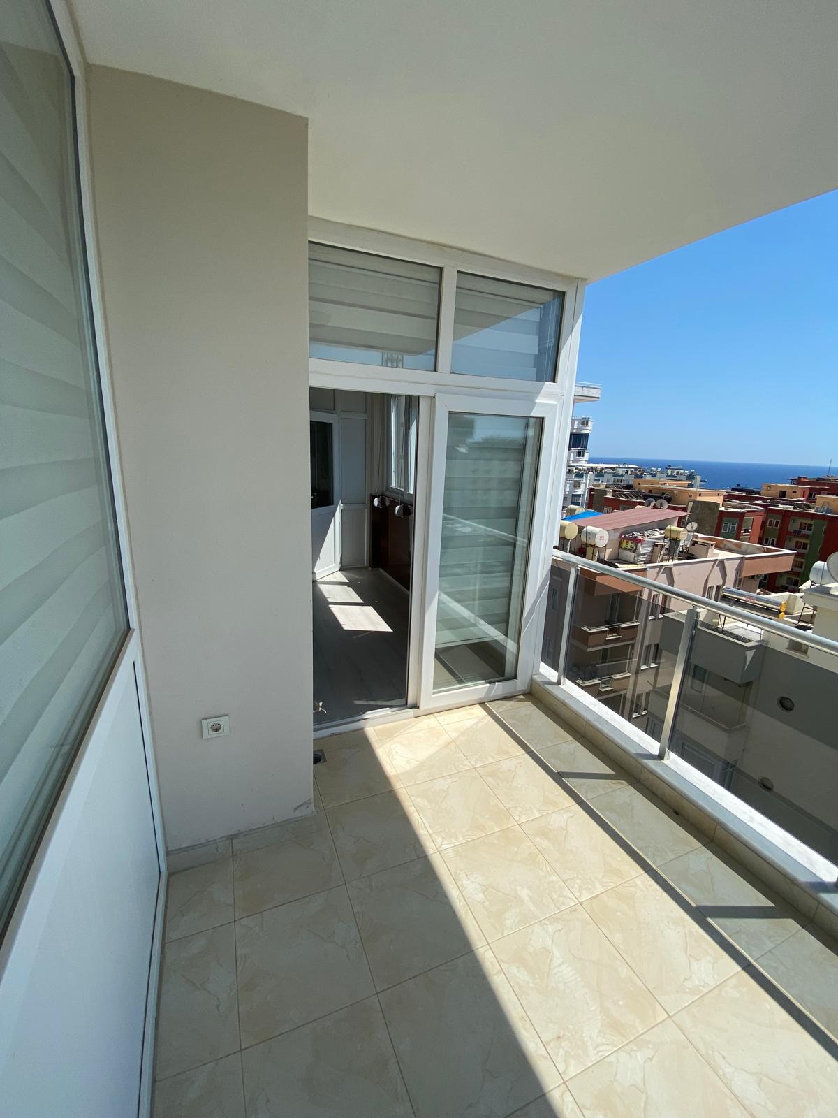 Большая квартира 1+1 с видом на море в Махмутларе, 90 м2 фото 7