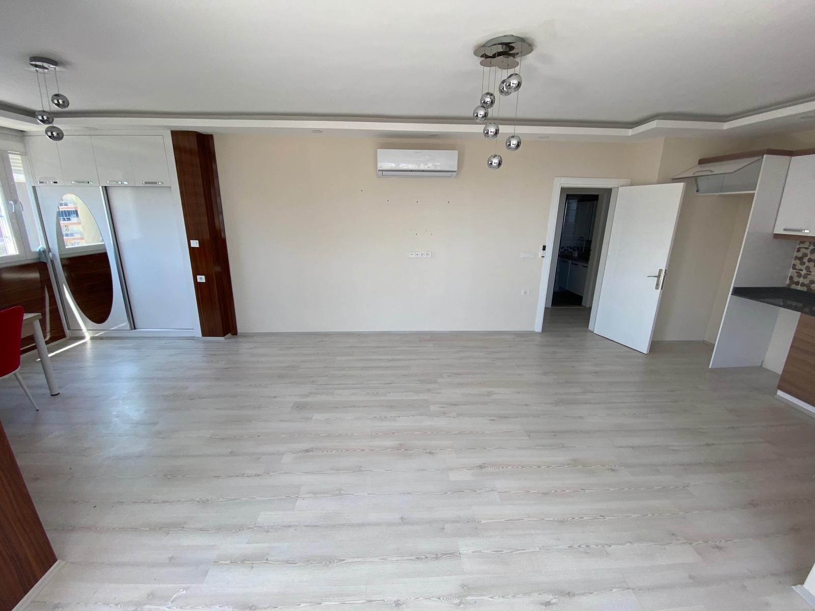 Большая квартира 1+1 с видом на море в Махмутларе, 90 м2 фото 17