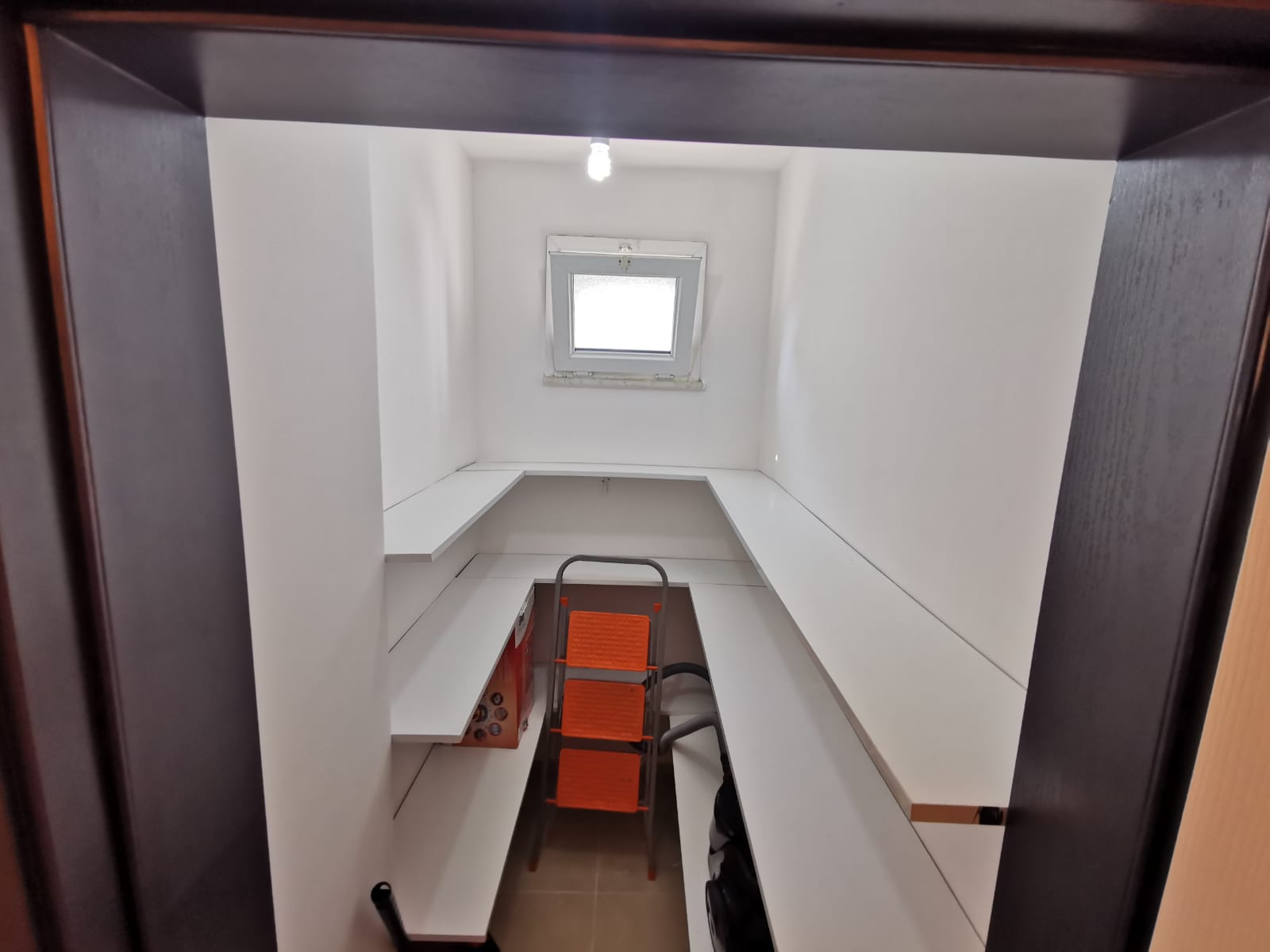 Меблированная трехкомнатная квартира в Махмутларе, 130 м2 фото 20