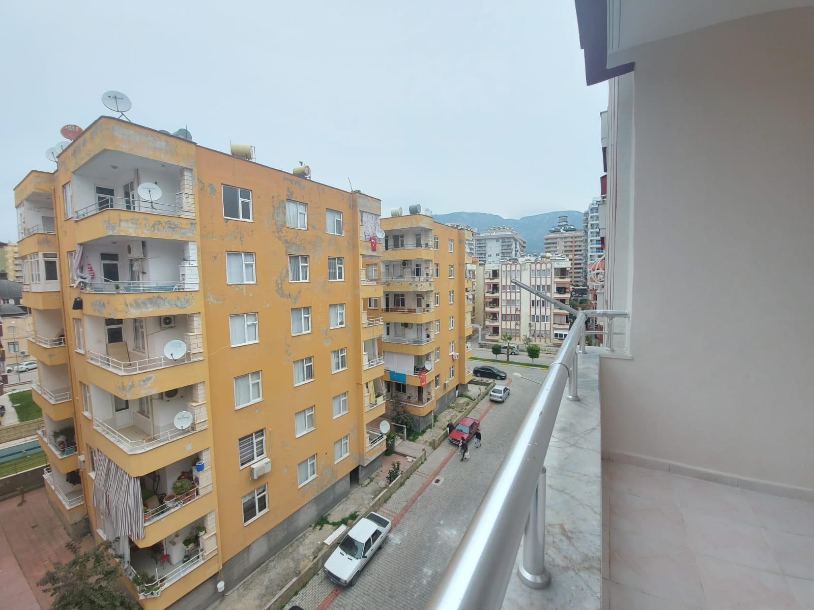 Трехкомнатная квартира с ремонтом на ул. Барбаросса в Махмутларе, 100 м2 фото 9