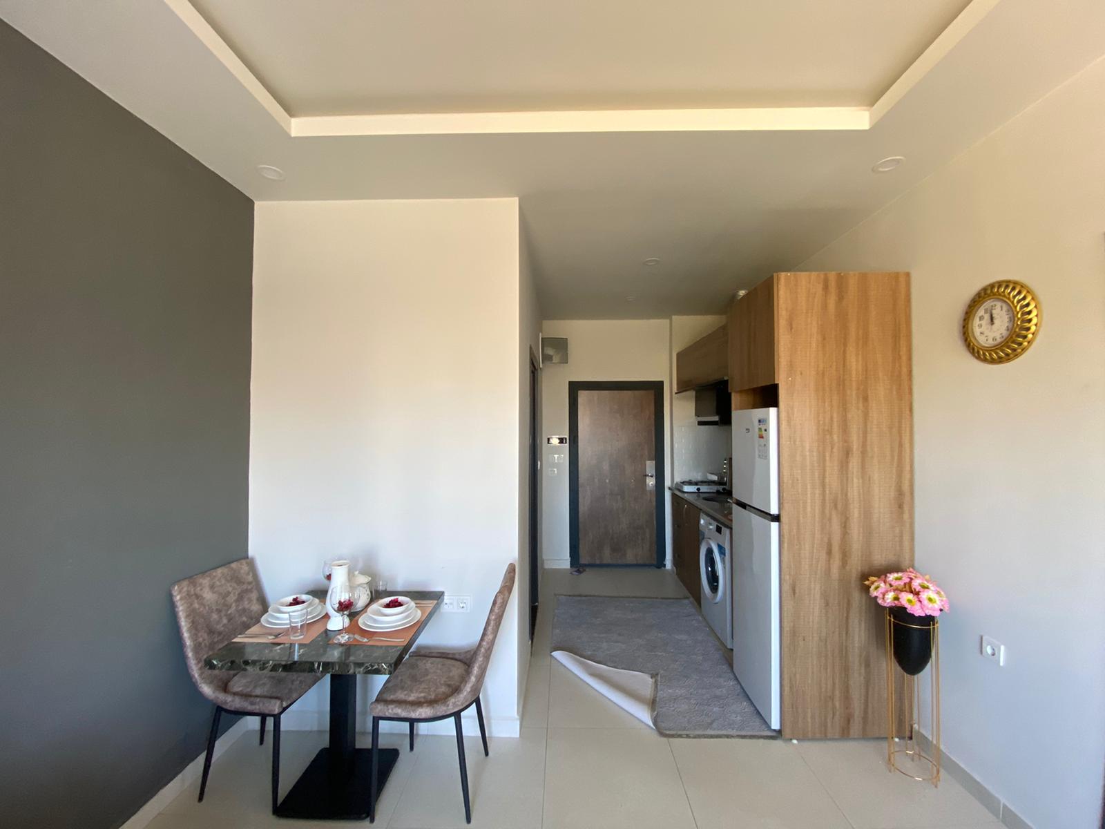 Двухкомнатная квартира с видом на старый город Наула в Махмутларе, 50 м2 фото 7