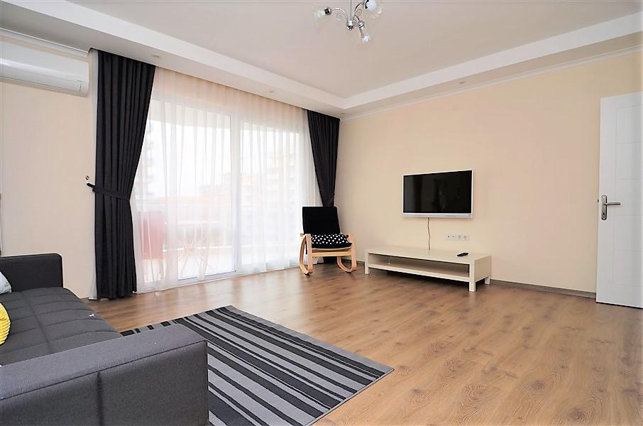 Spacious apartment 2+1 with a separate kitchen in a new building, just 300 meters from the beach in Mahmutlar, 115 m2. фото 3