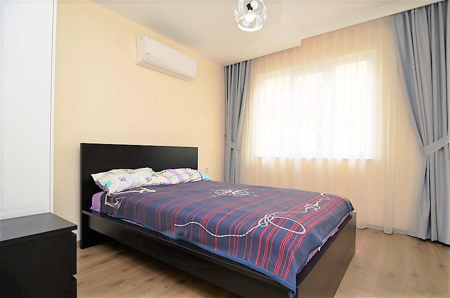 Spacious apartment 2+1 with a separate kitchen in a new building, just 300 meters from the beach in Mahmutlar, 115 m2. фото 8