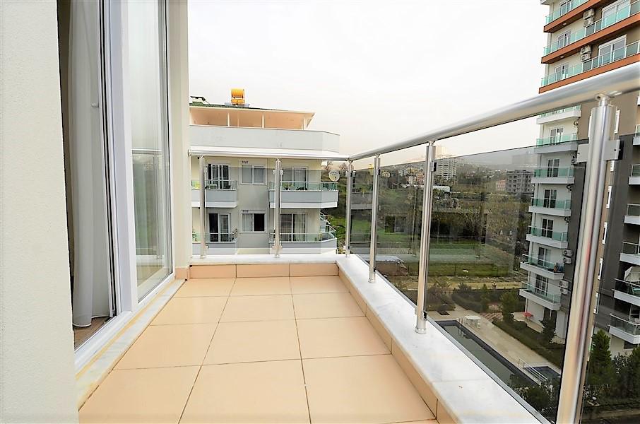 Spacious apartment 2+1 with a separate kitchen in a new building, just 300 meters from the beach in Mahmutlar, 115 m2. фото 17