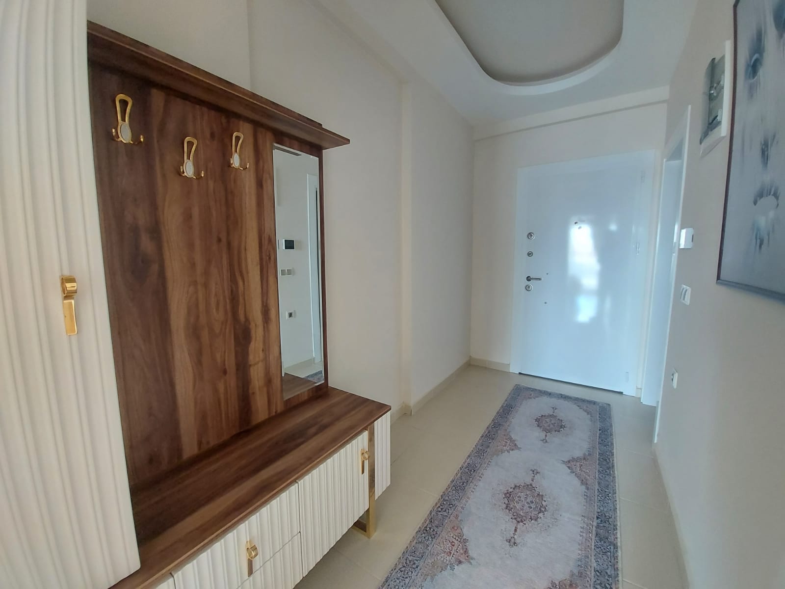 Квартира 1+1 с мебелью в Махмутларе, 68 кв.м. фото 3