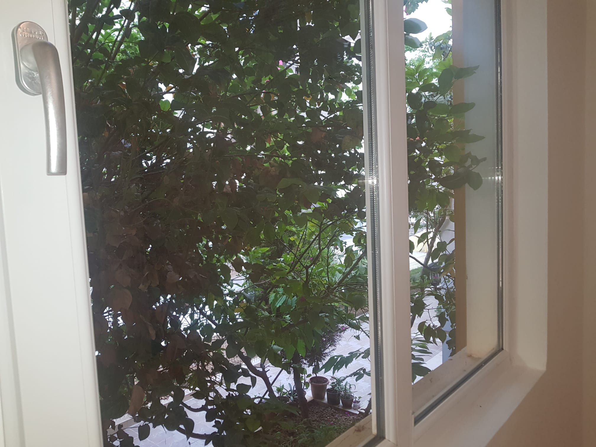 Spacious three-room apartment in a building with a swimming pool, 120 m2. Three minutes from the sea. Mahmutlar фото 11