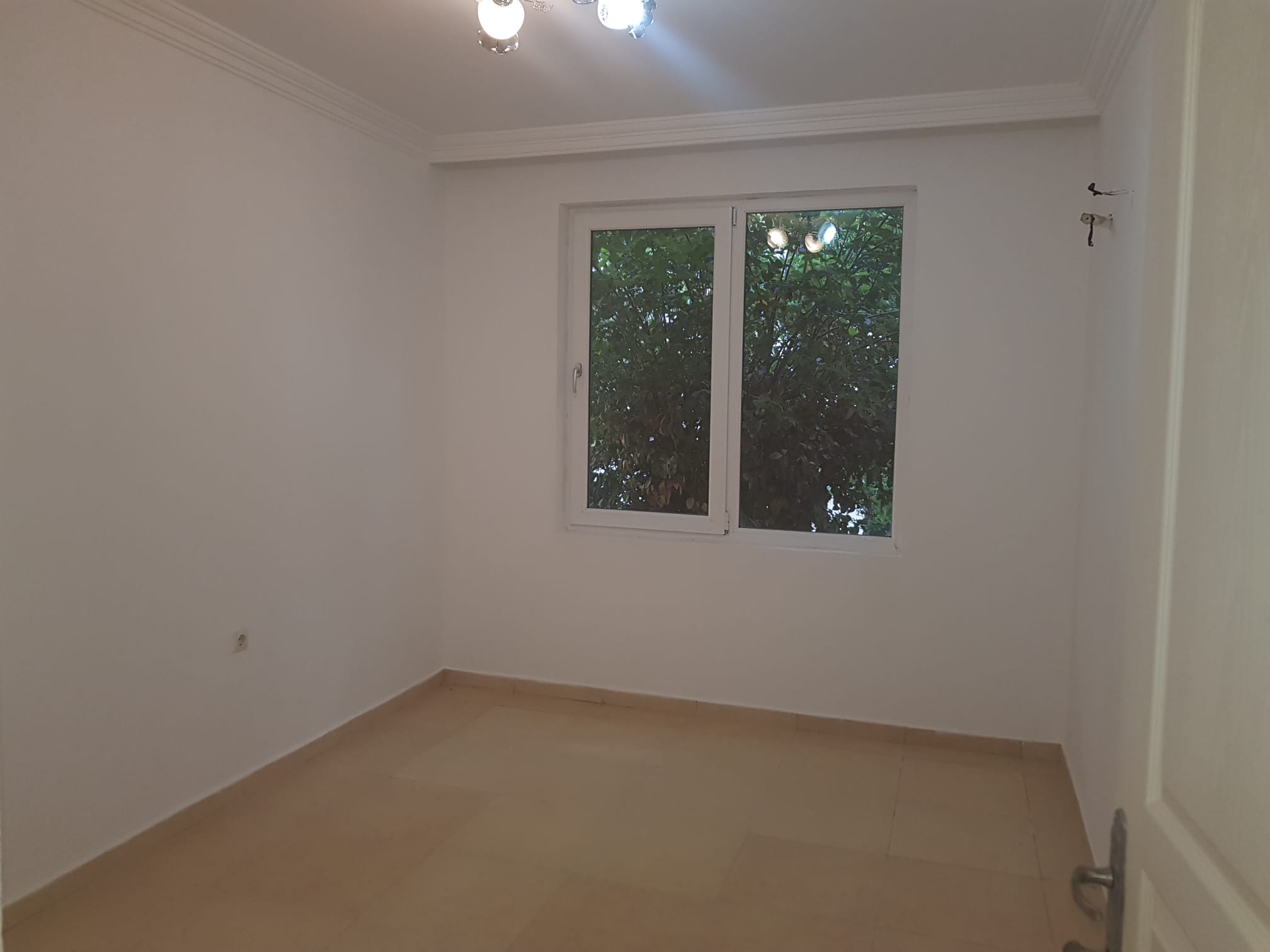 Spacious three-room apartment in a building with a swimming pool, 120 m2. Three minutes from the sea. Mahmutlar фото 12