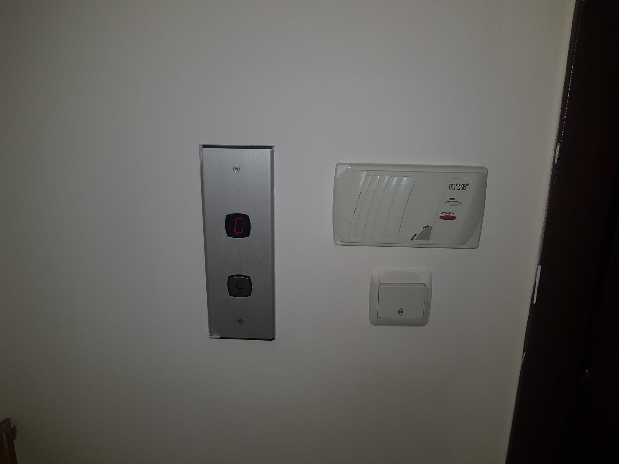 Spacious three-room apartment in a building with a swimming pool, 120 m2. Three minutes from the sea. Mahmutlar фото 19