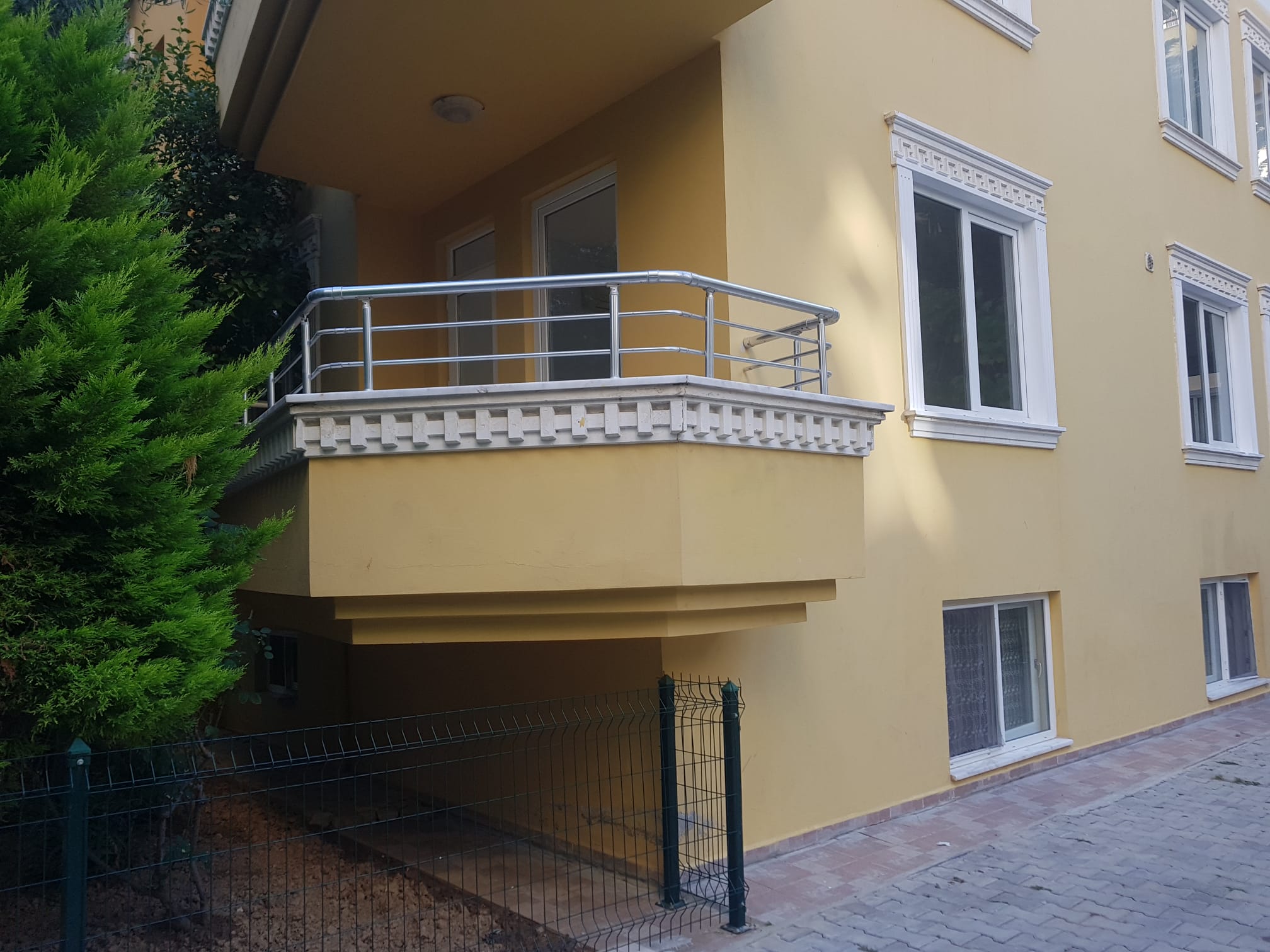 Spacious three-room apartment in a building with a swimming pool, 120 m2. Three minutes from the sea. Mahmutlar фото 22