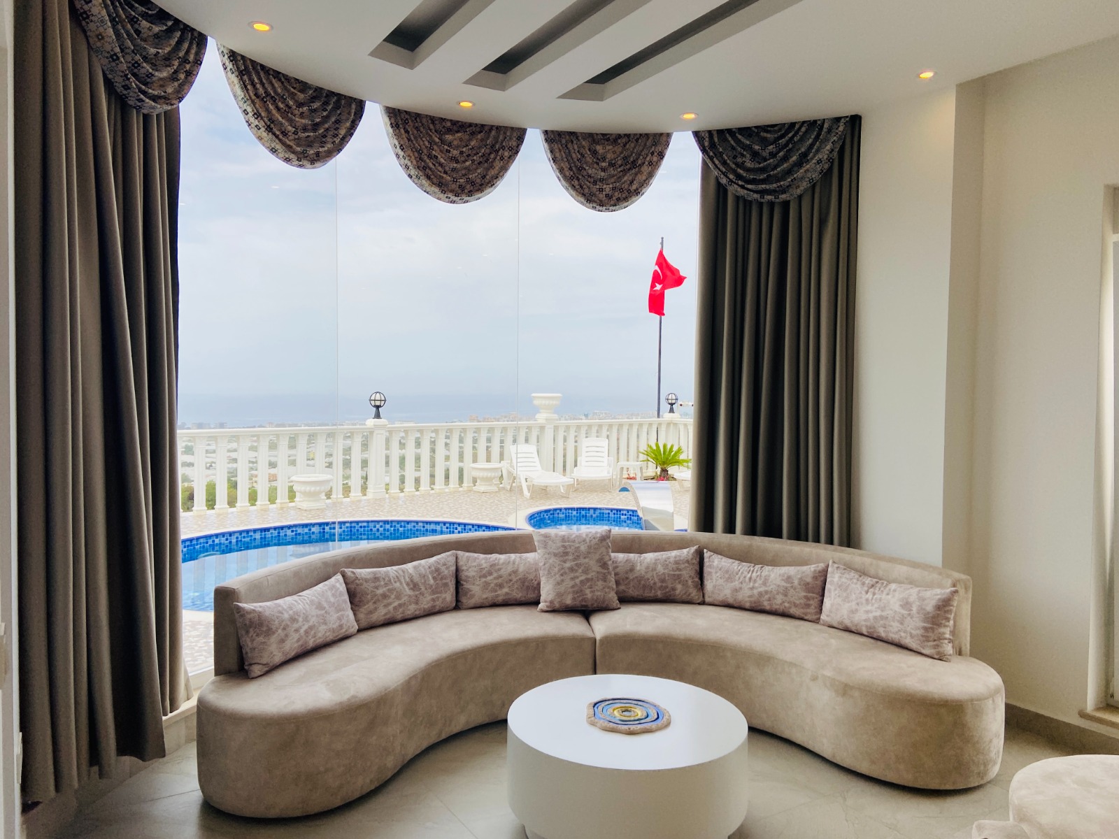 Вилла 3+1, с двумя террасами и видом на море в Каргыджаке, 250 кв.м. фото 8