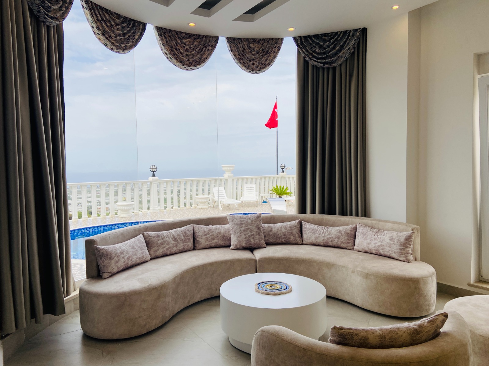 Вилла 3+1, с двумя террасами и видом на море в Каргыджаке, 250 кв.м. фото 9