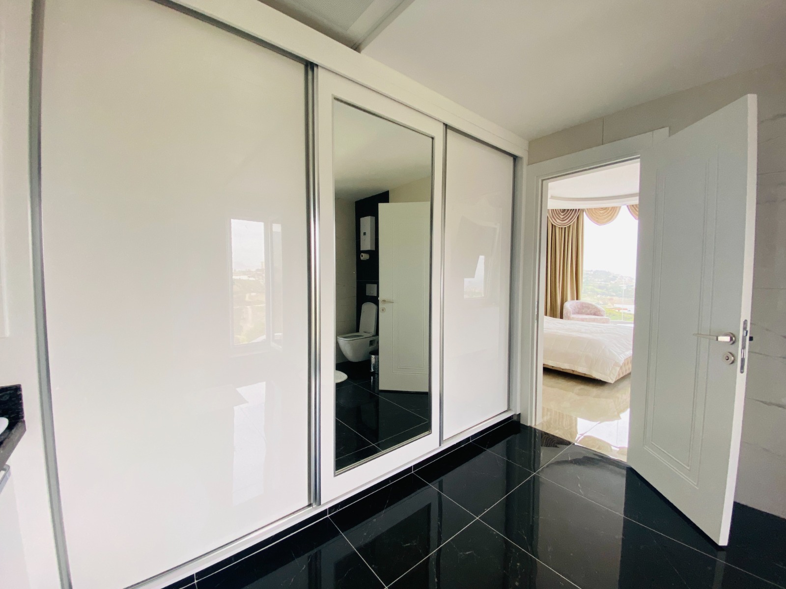 Вилла 3+1, с двумя террасами и видом на море в Каргыджаке, 250 кв.м. фото 31