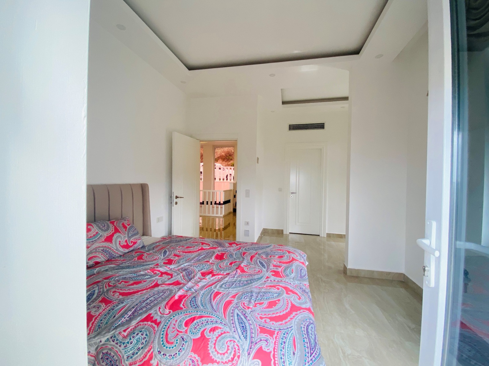 Вилла 3+1, с двумя террасами и видом на море в Каргыджаке, 250 кв.м. фото 58