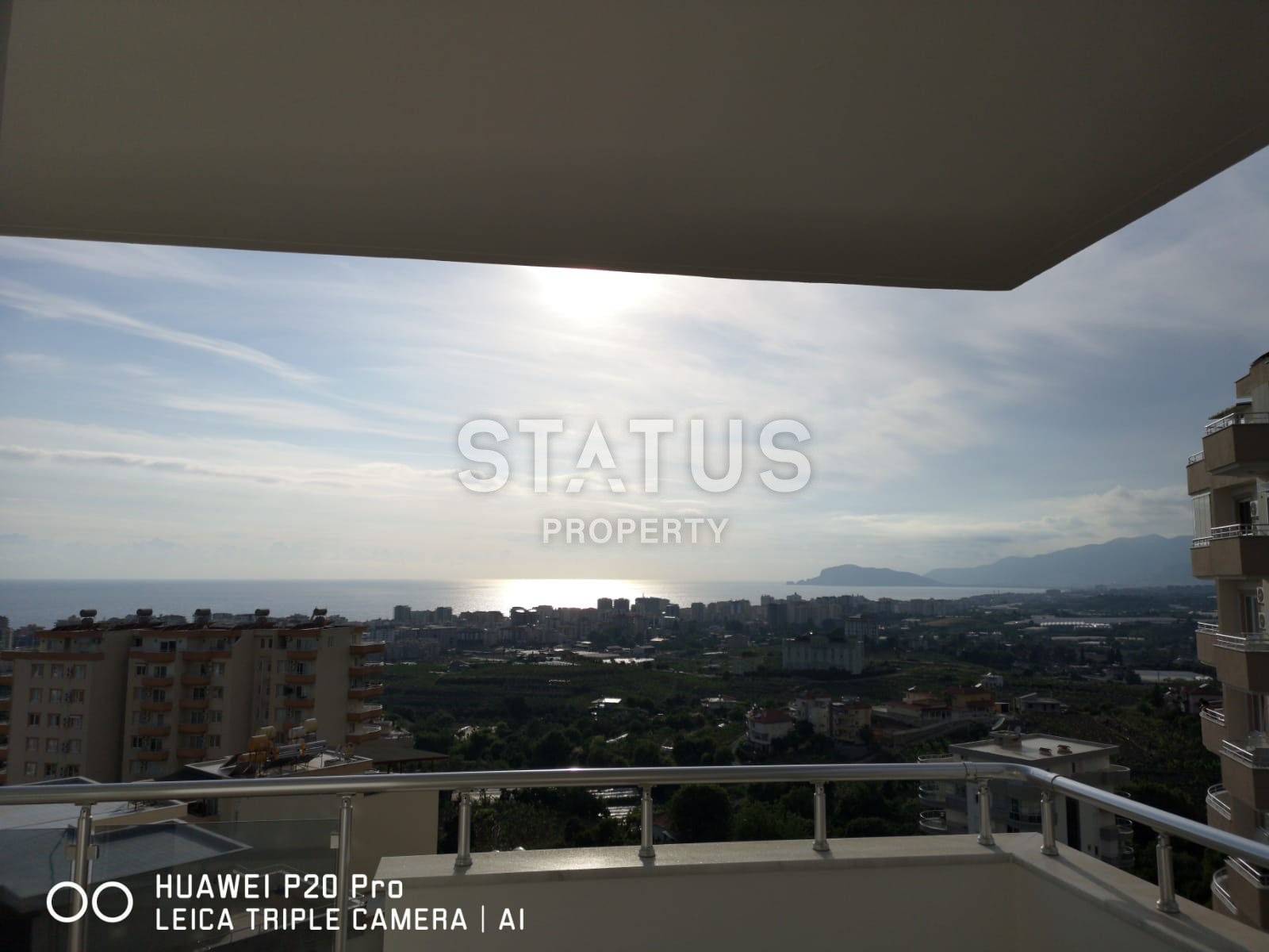 Трехкомнатная квартира с прекраснейшим видом на море и горы, 110 кв.м. фото 9