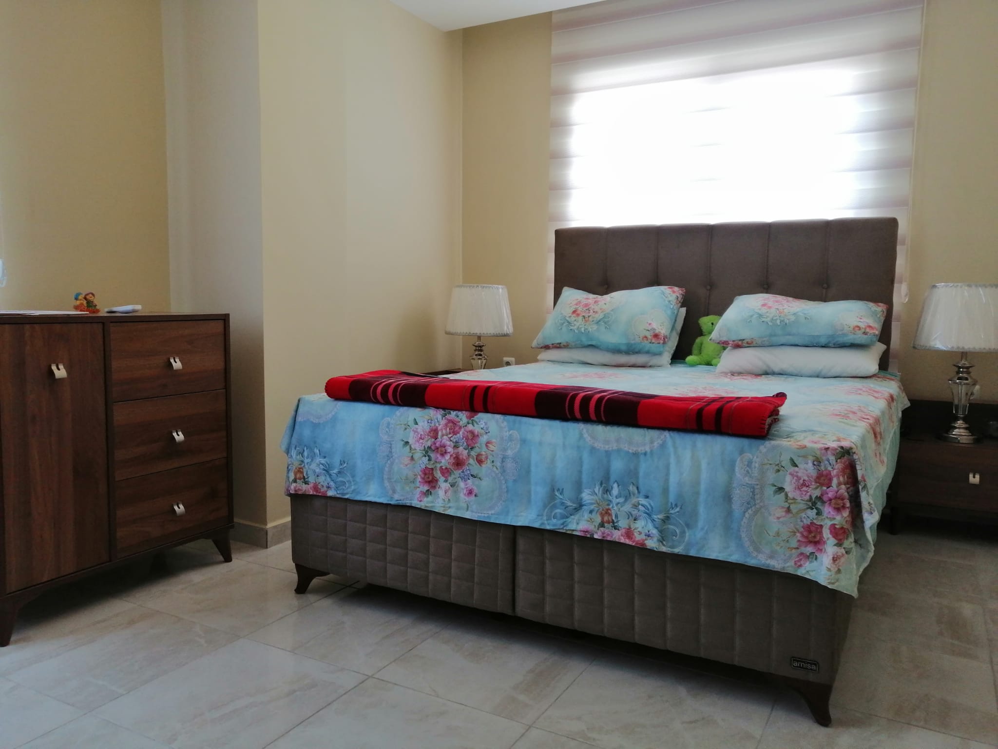 Двухуровневая квартира 3+1 с мебелью в районе пляжа Клеопатры, 130 м2. Центр. фото 19