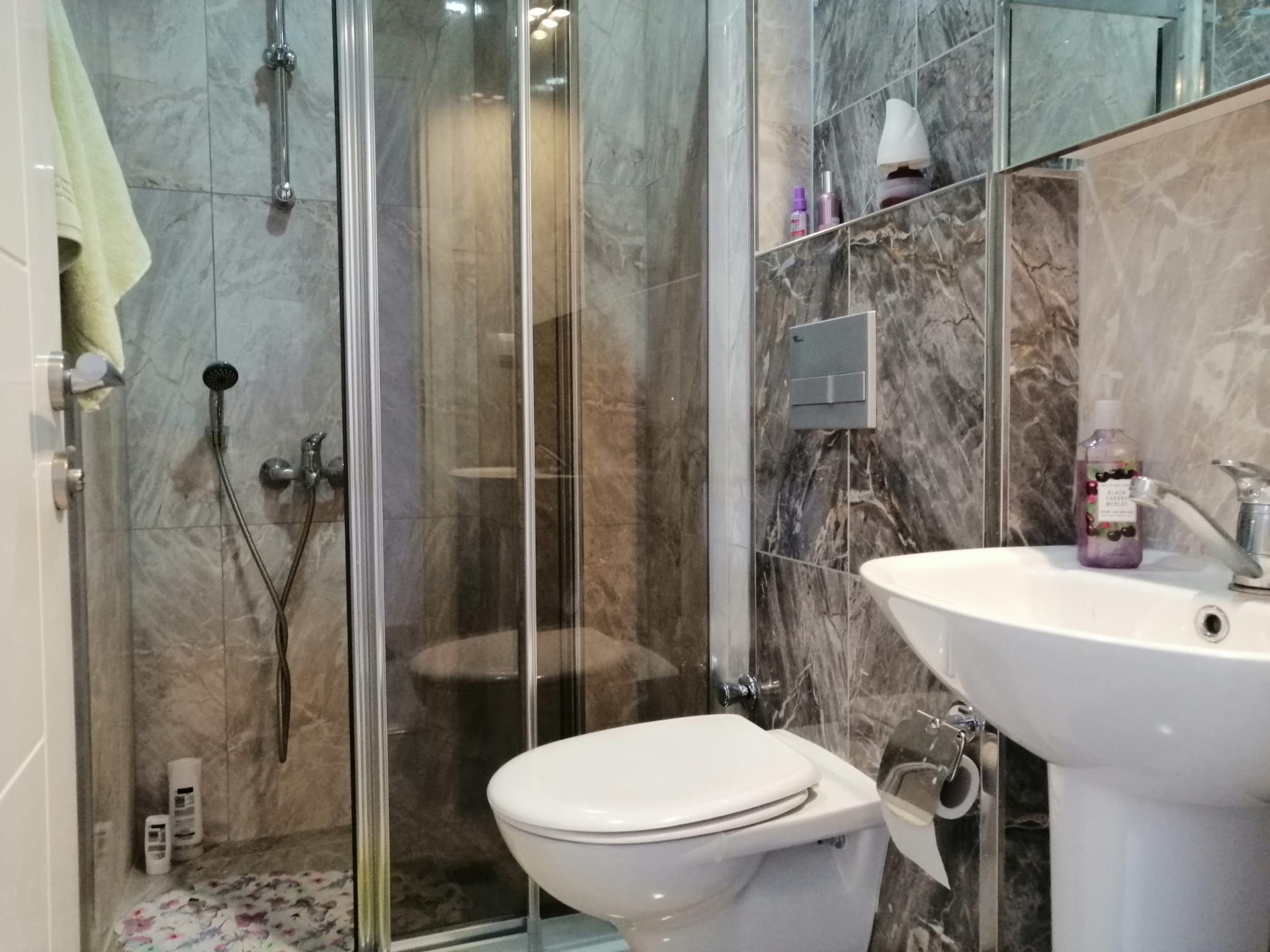 Двухуровневая квартира 3+1 с мебелью в районе пляжа Клеопатры, 130 м2. Центр. фото 29