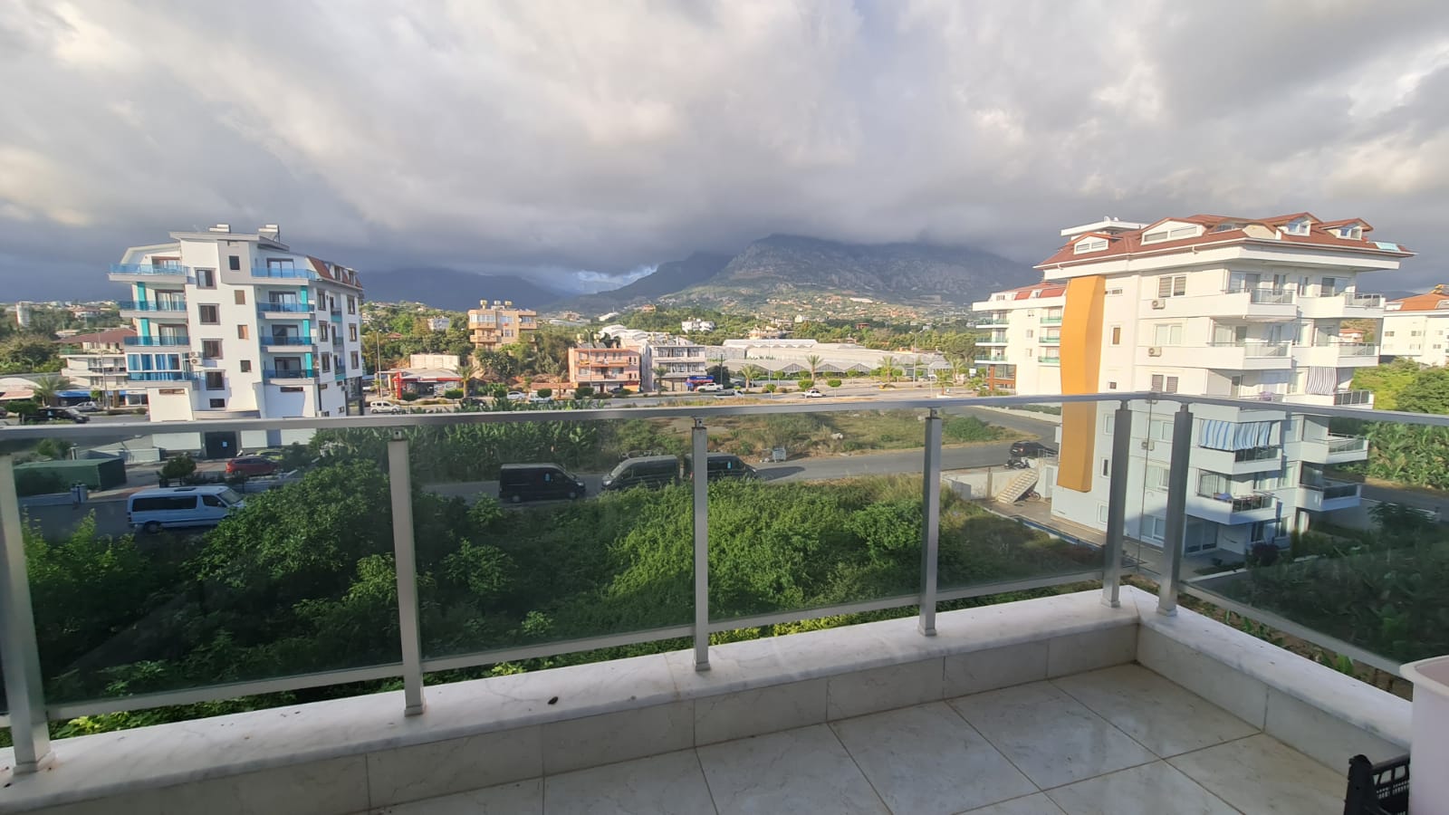 Квартира 1+1 в новом доме у моря в Кестеле, 55 м2. фото 3