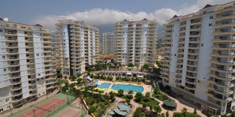 Spacious 4+1 duplex with sea and mountain views in Mahmutlar, 380 m2. фото 6