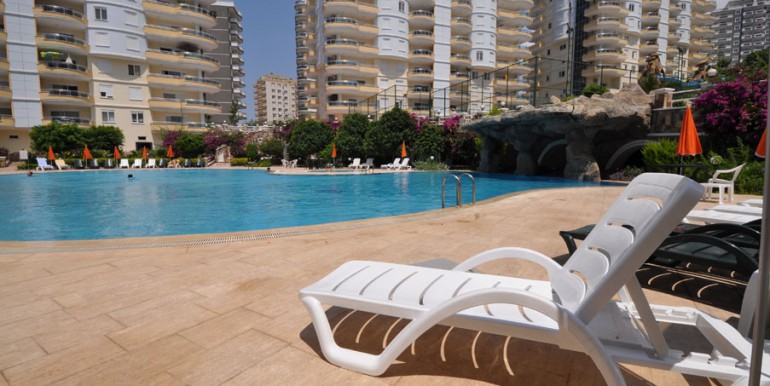 Spacious 4+1 duplex with sea and mountain views in Mahmutlar, 380 m2. фото 10