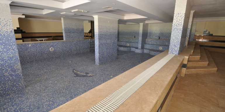 Spacious 4+1 duplex with sea and mountain views in Mahmutlar, 380 m2. фото 28