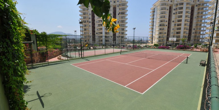 Spacious 4+1 duplex with sea and mountain views in Mahmutlar, 380 m2. фото 29