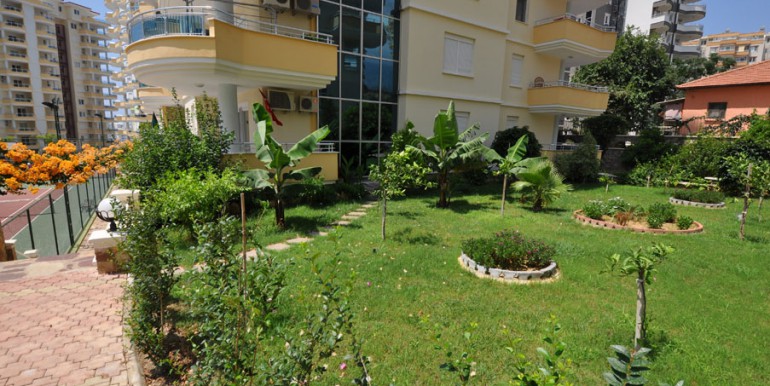 Spacious 4+1 duplex with sea and mountain views in Mahmutlar, 380 m2. фото 30