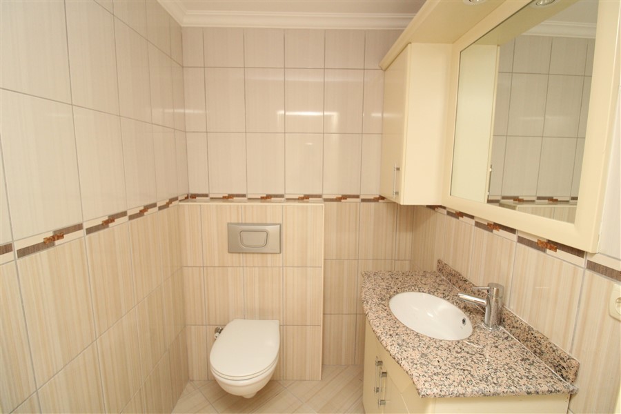 Spacious 4+1 duplex with sea and mountain views in Mahmutlar, 380 m2. фото 36