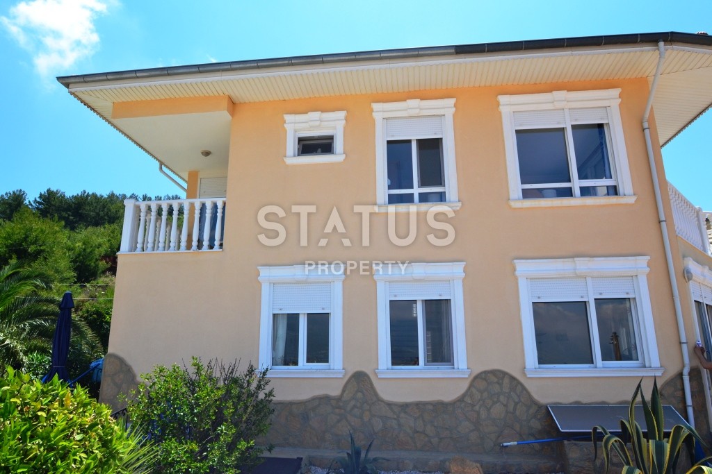 Villa with private pool and stunning sea views in Kargicak. 250 sq.m. фото 31