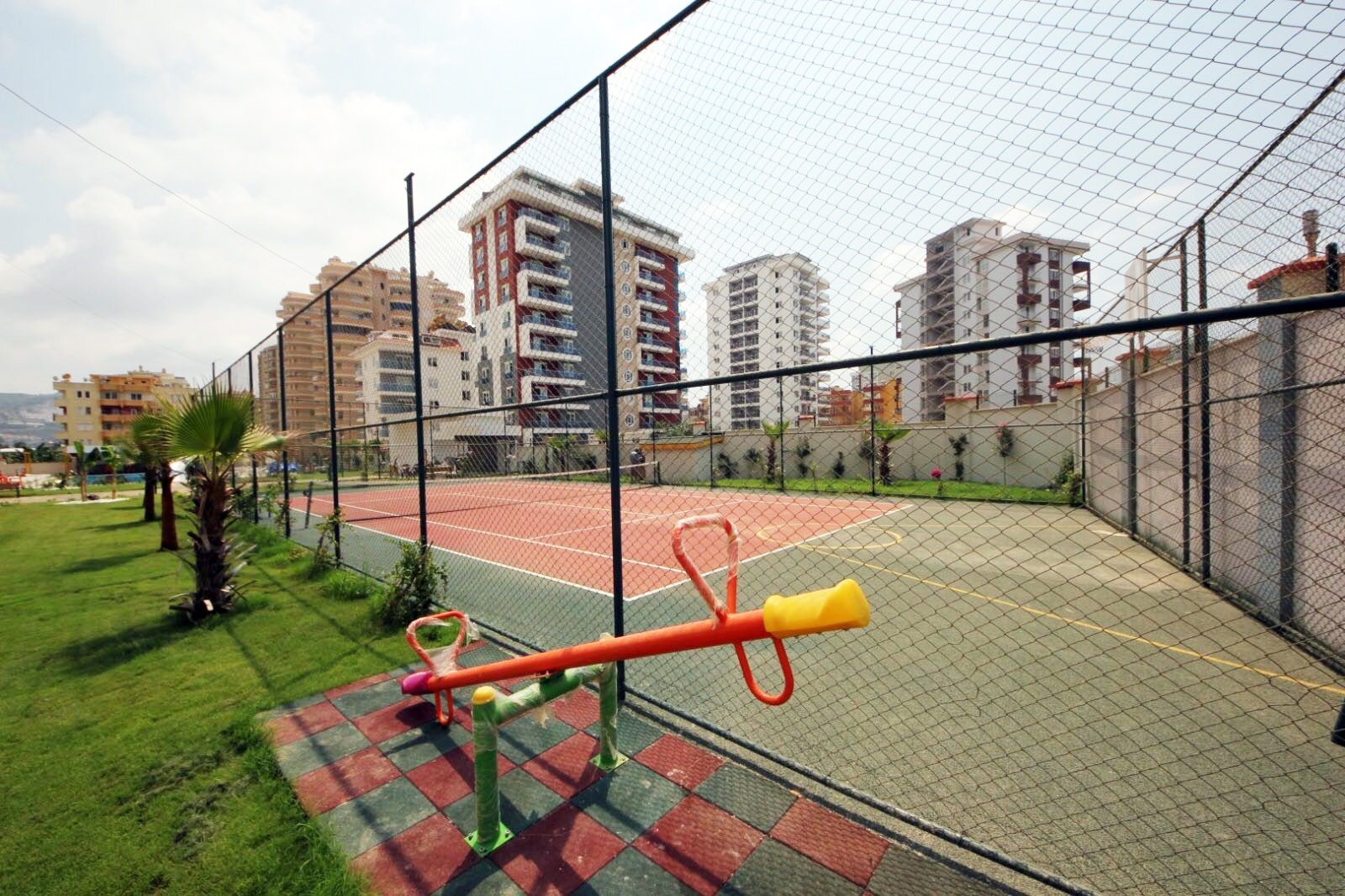 One-bedroom apartment with furniture in an excellent complex! Mahmutlar, 68 m2 фото 12