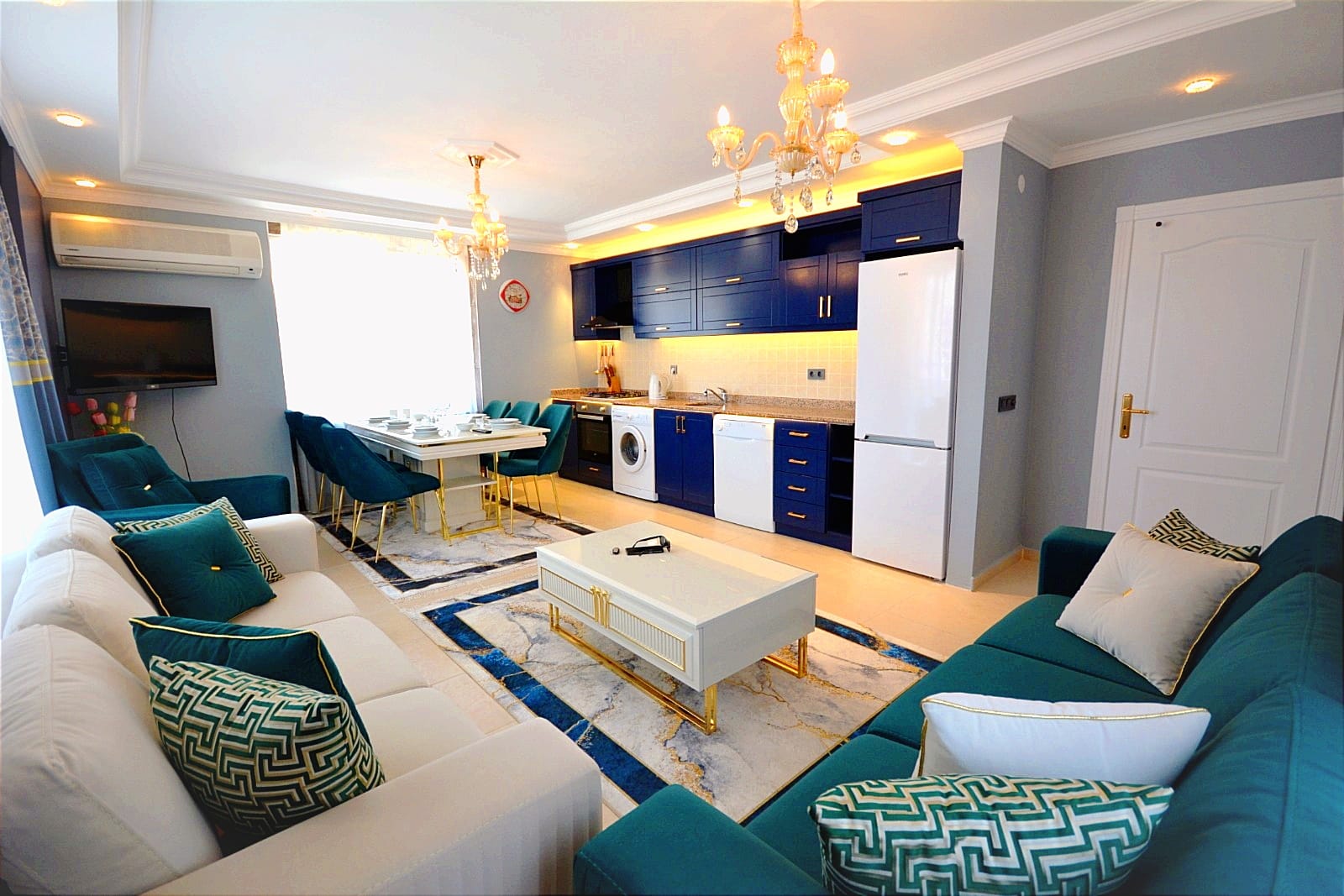 Трехкомнатная квартира с новой мебелью в 250метрах от моря, 120м2 фото 7