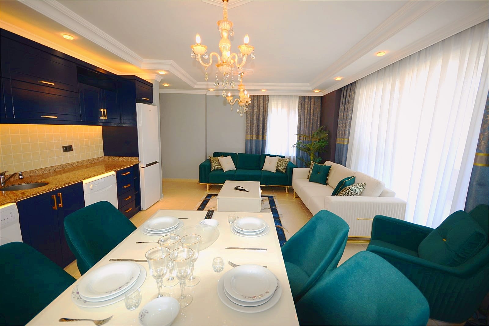 Трехкомнатная квартира с новой мебелью в 250метрах от моря, 120м2 фото 9