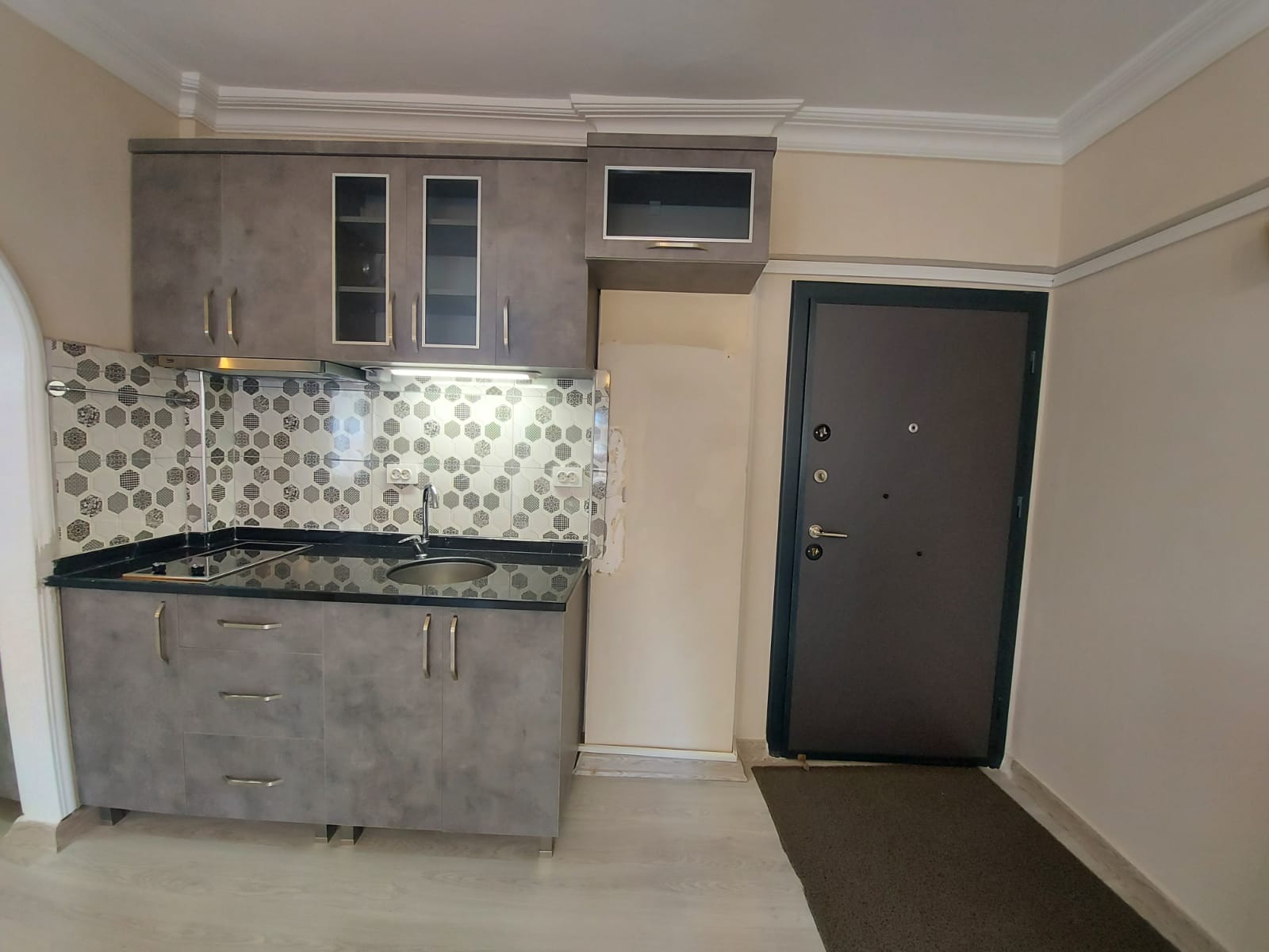 Недорогая квартира 1+1 в Махмутларе! 55 м2 фото 5