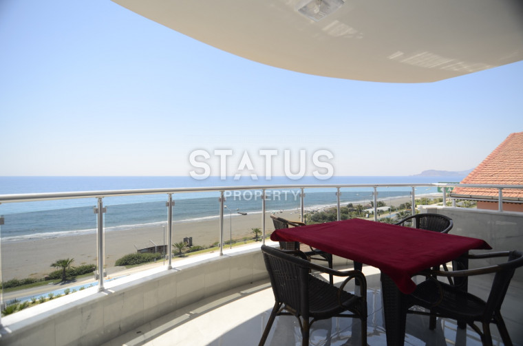 Квартира 2+1 с прекрасным видом на море 140 м2 в Махмутларе. фото 1