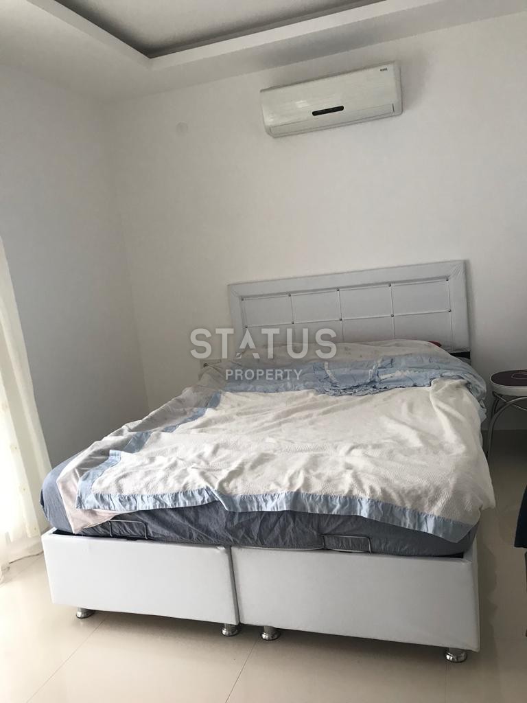 Уютная меблированная двухкомнатная квартира в центре города, 75 м2. фото 7