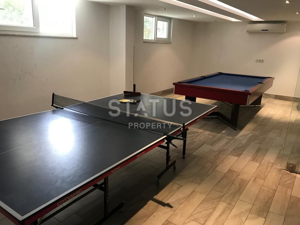 Уютная меблированная двухкомнатная квартира в центре города, 75 м2. фото 11