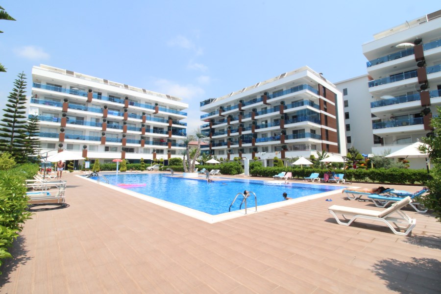 Квартира 2+1 в 150 метрах от моря в Кестеле, 110 м2 фото 1
