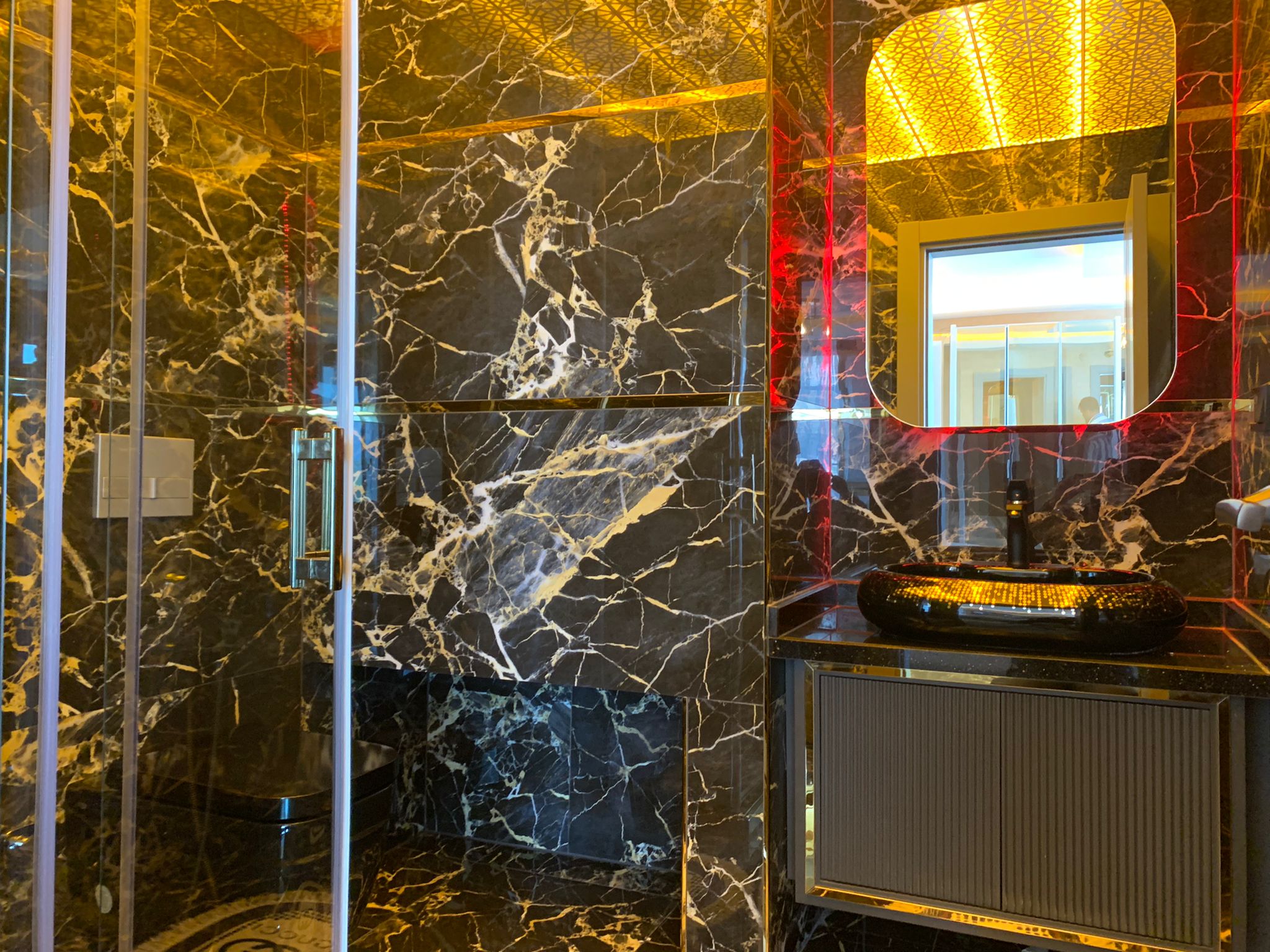 Шикарная вилла на берегу моря в районе Конаклы! 230 м2 фото 26