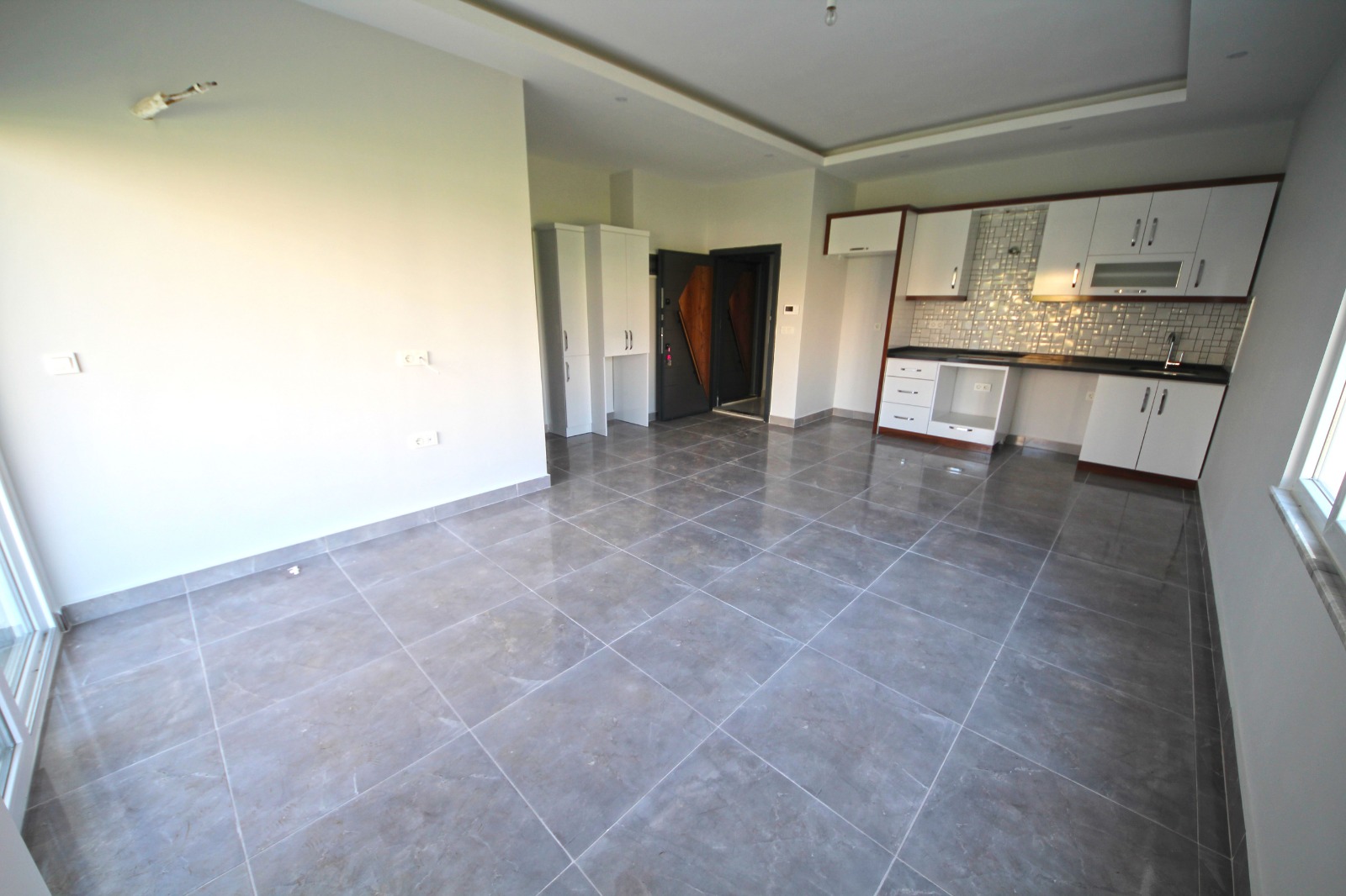 Two-room apartment in the very center of Mahmutlar, 65 m2 фото 4