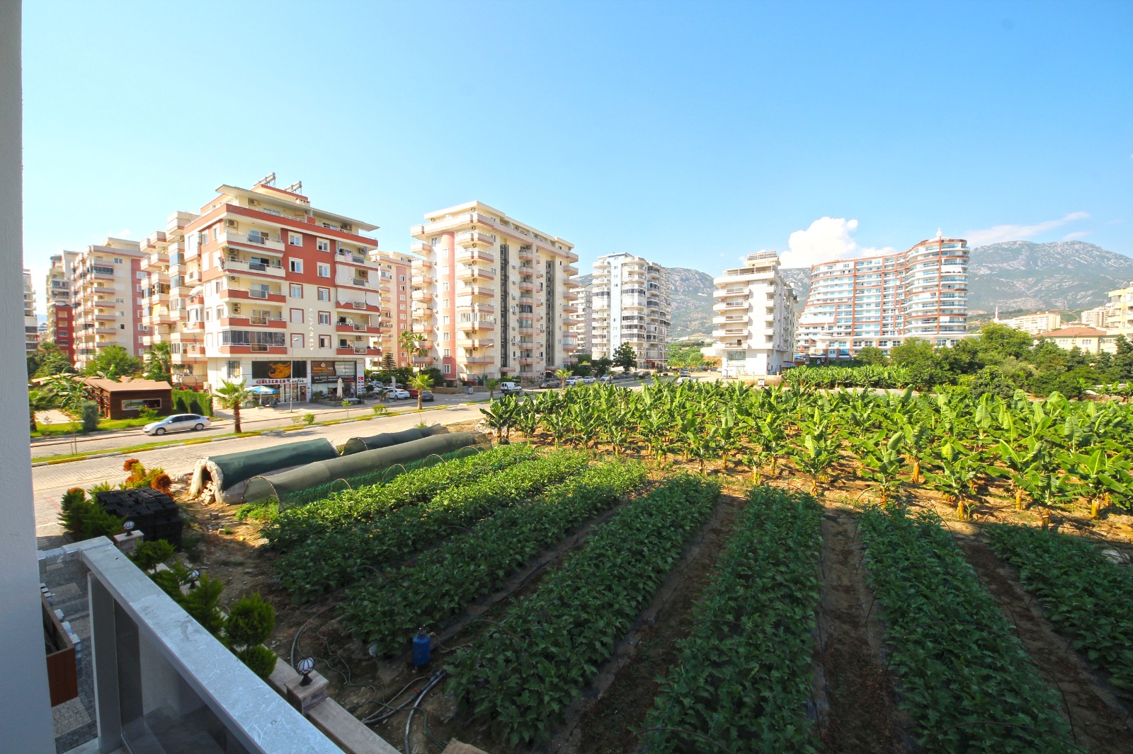 Two-room apartment in the very center of Mahmutlar, 65 m2 фото 16