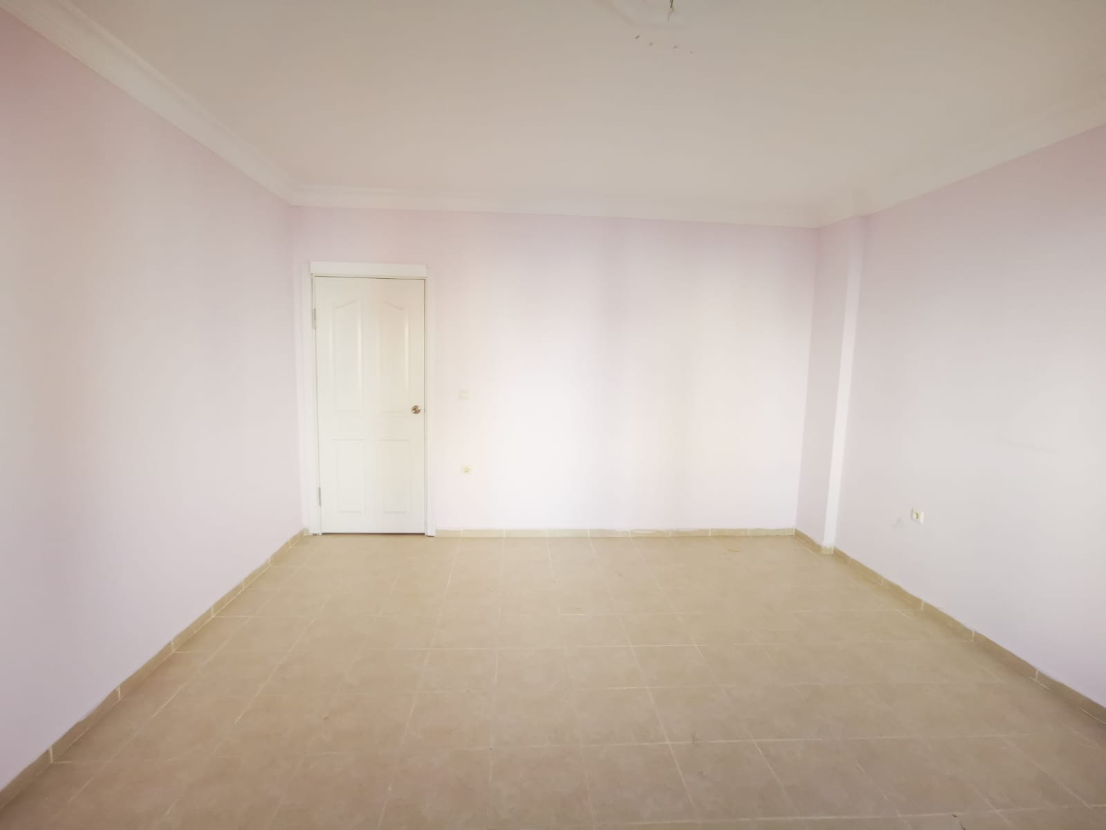 Просторная четырехкомнатная квартира в районе пятничного рынка в Махмутларе, 200м.кв фото 20