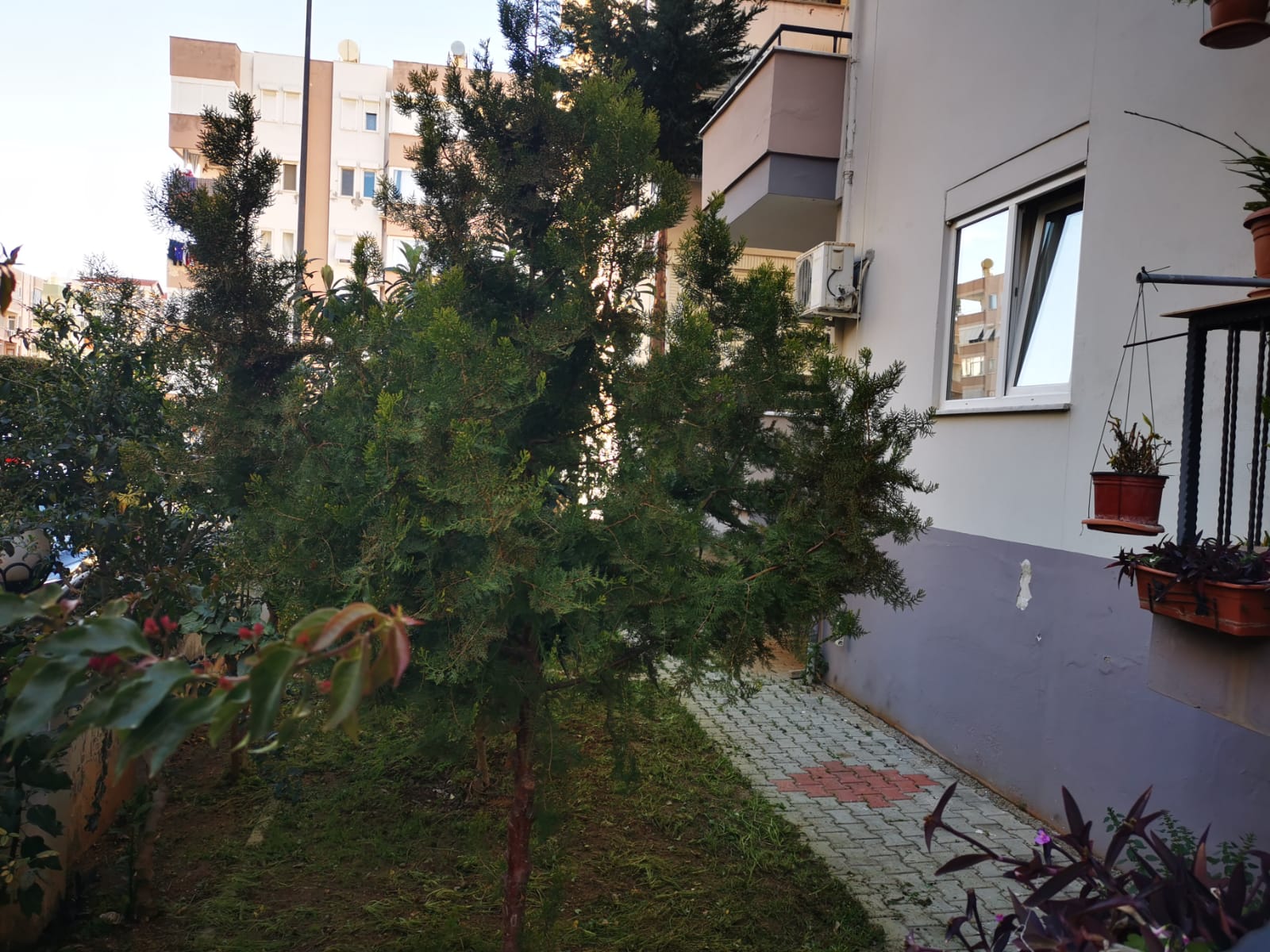 Просторная четырехкомнатная квартира в районе пятничного рынка в Махмутларе, 200м.кв фото 25