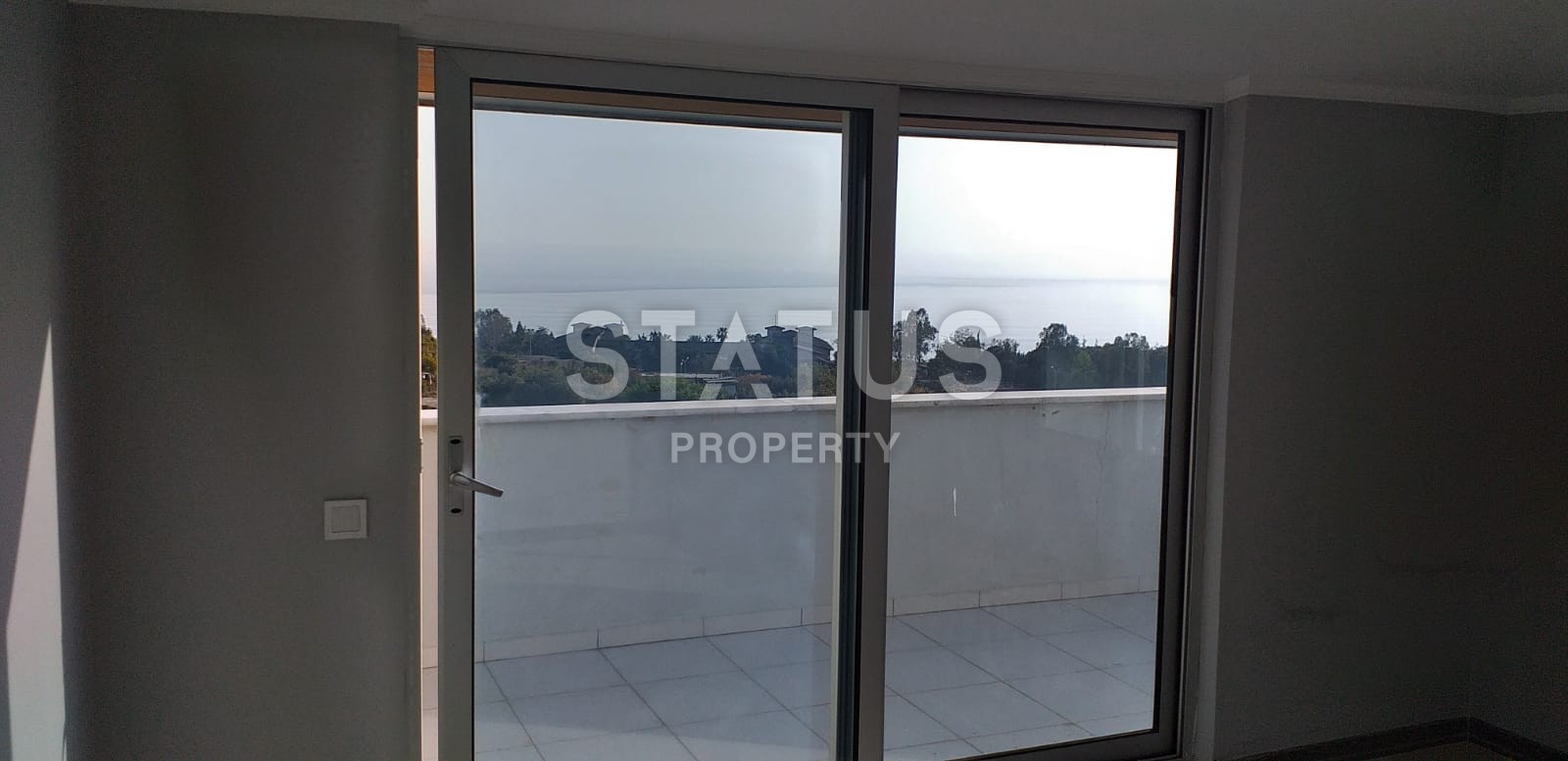 Пентхаус с прямым видом на море и горы в престижном районе Кестель, 160 кв.м. фото 9