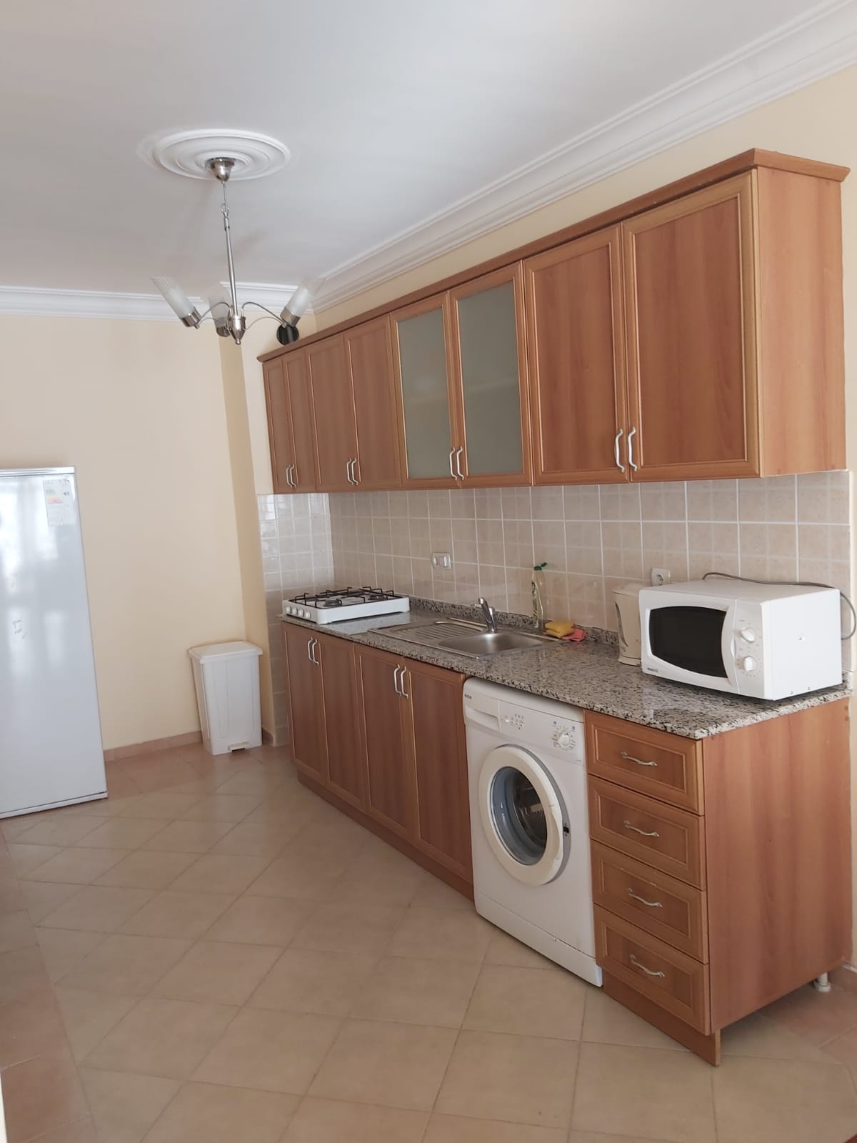 Three-room apartment with furniture in the center of Oba, 100 m2 фото 5