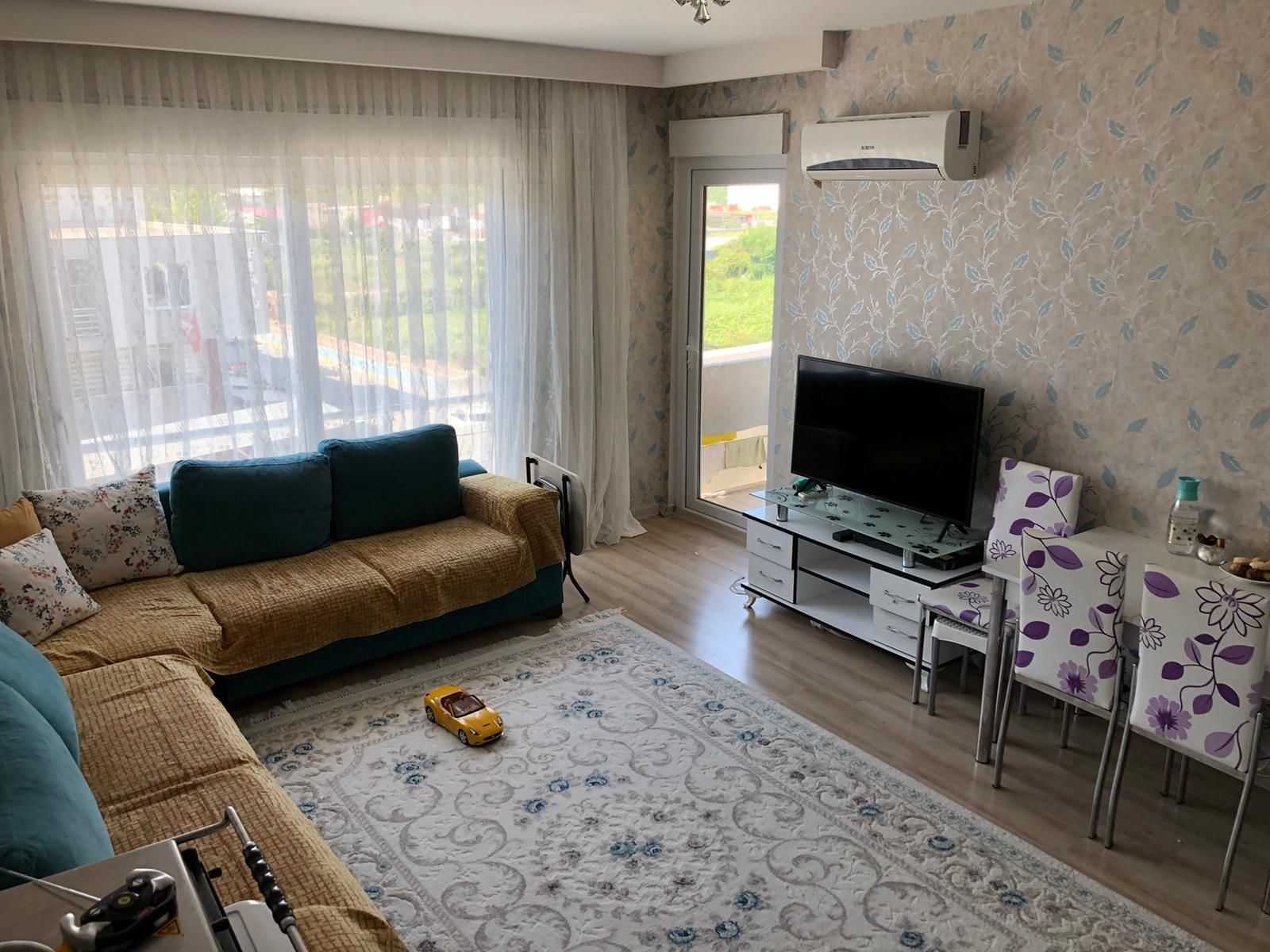 Квартира 1+1 с мебелью в центре Махмутлара, 55 м2 фото 2