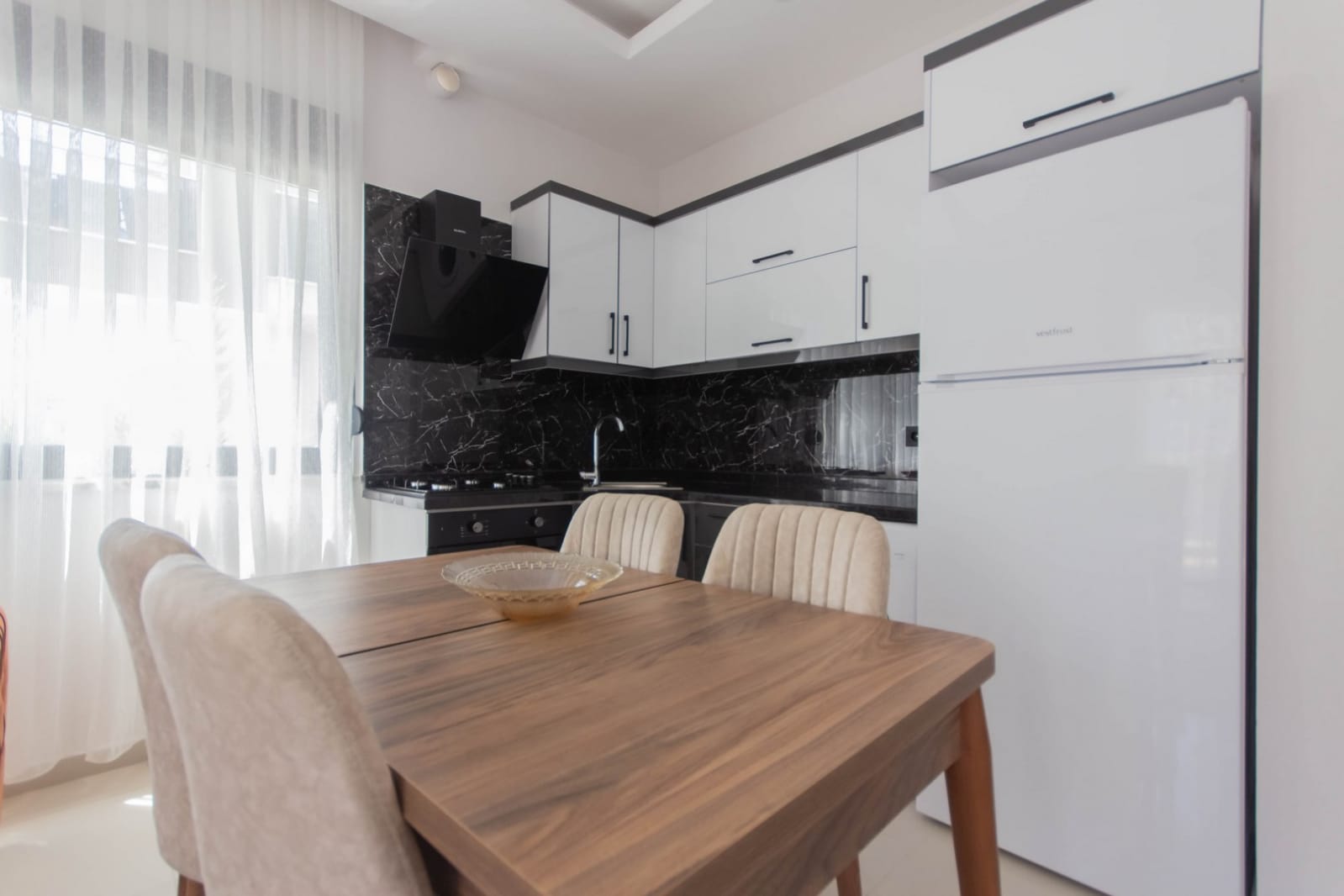 Меблированная квартира 1+1 в новом комплексе возле Наулы, 55 м2. Махмутлар, Алания. фото 13