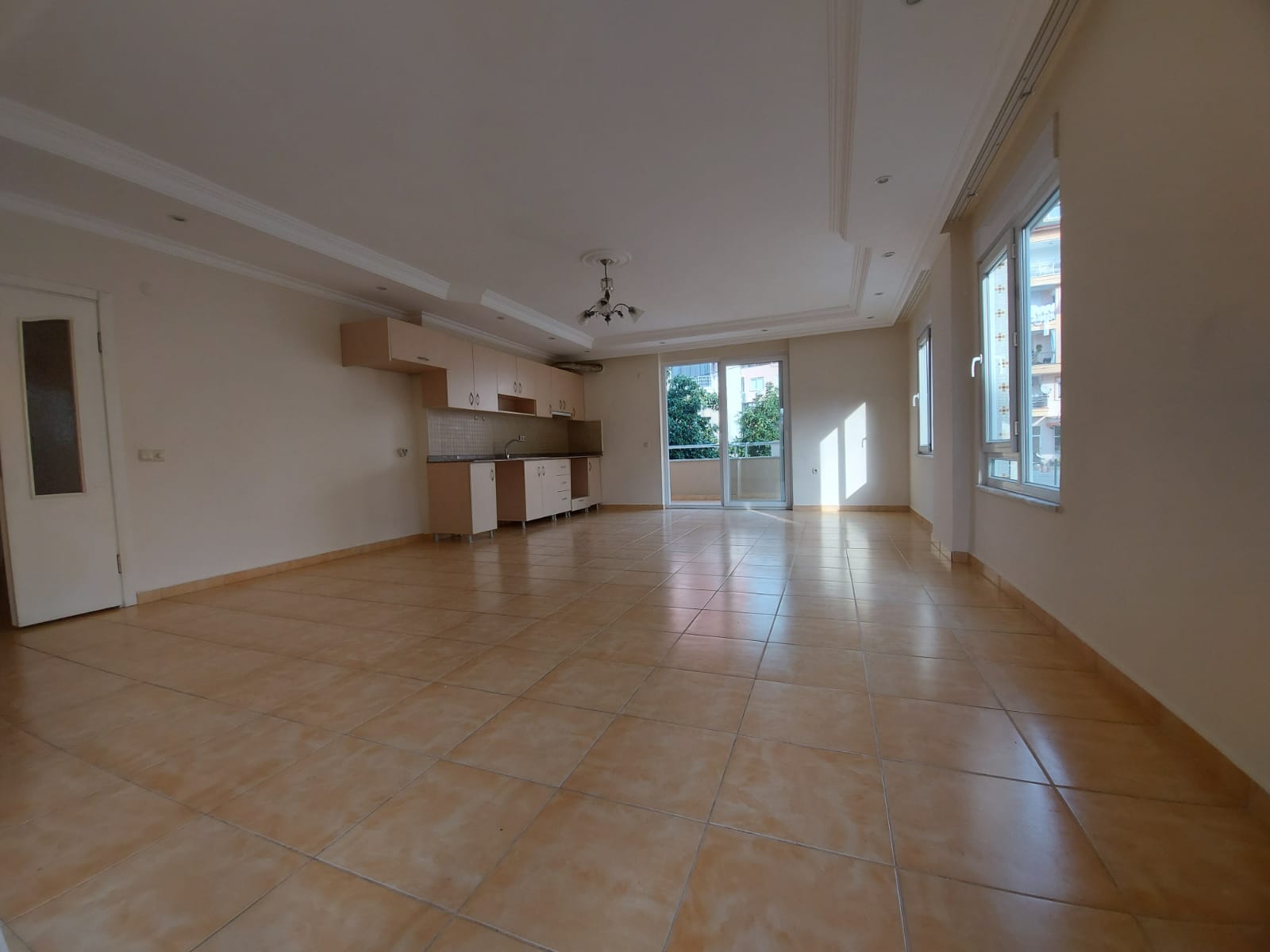Spacious apartment 2+1 near the center of Alanya, in Cikcilli, 127 m2. фото 22