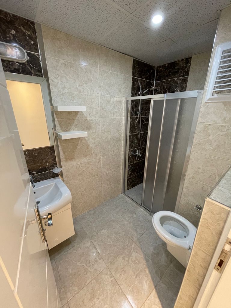 Крупнометражная квартира 1+1 в центре Махмутлара, 65 м2. фото 14