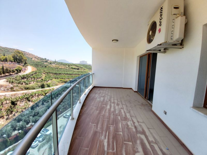 Просторная двухкомнатная квартира в элитном комплексе в Махмутларе, 70 м2 фото 28